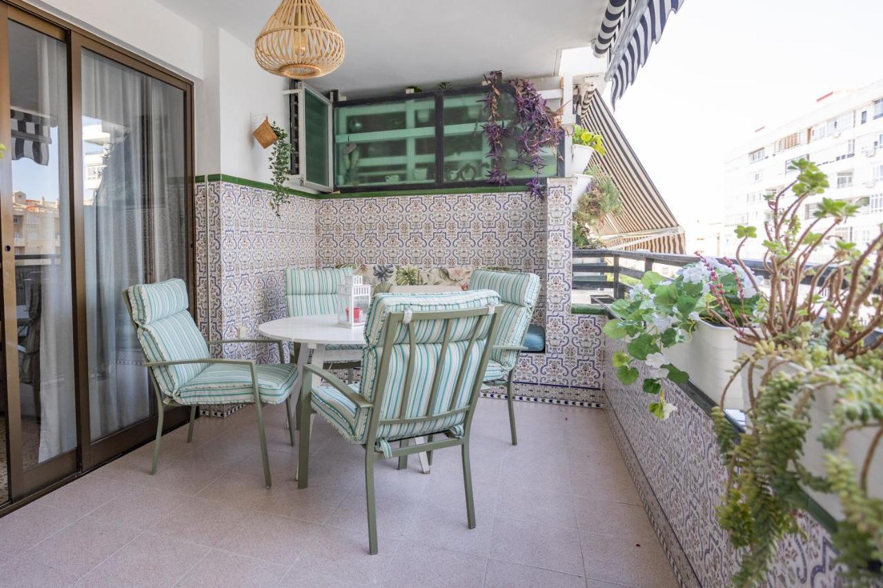 Apartamento Parque Mediterraneo Малага Экстерьер фото