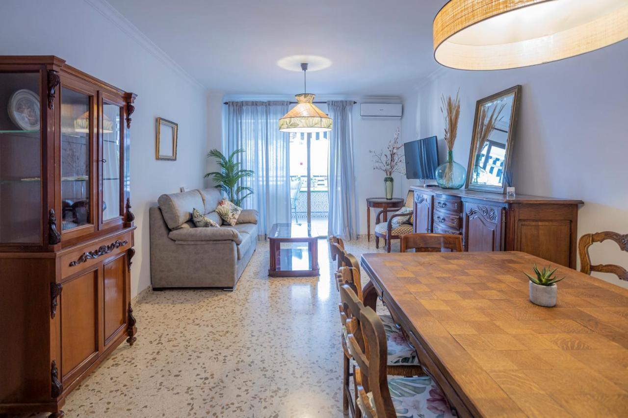 Apartamento Parque Mediterraneo Малага Экстерьер фото